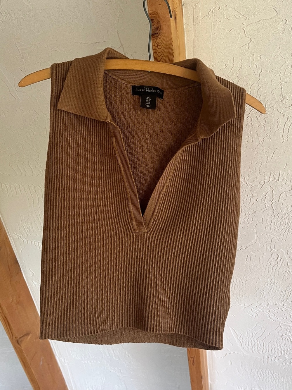 Knit V-neck Sweater Tank